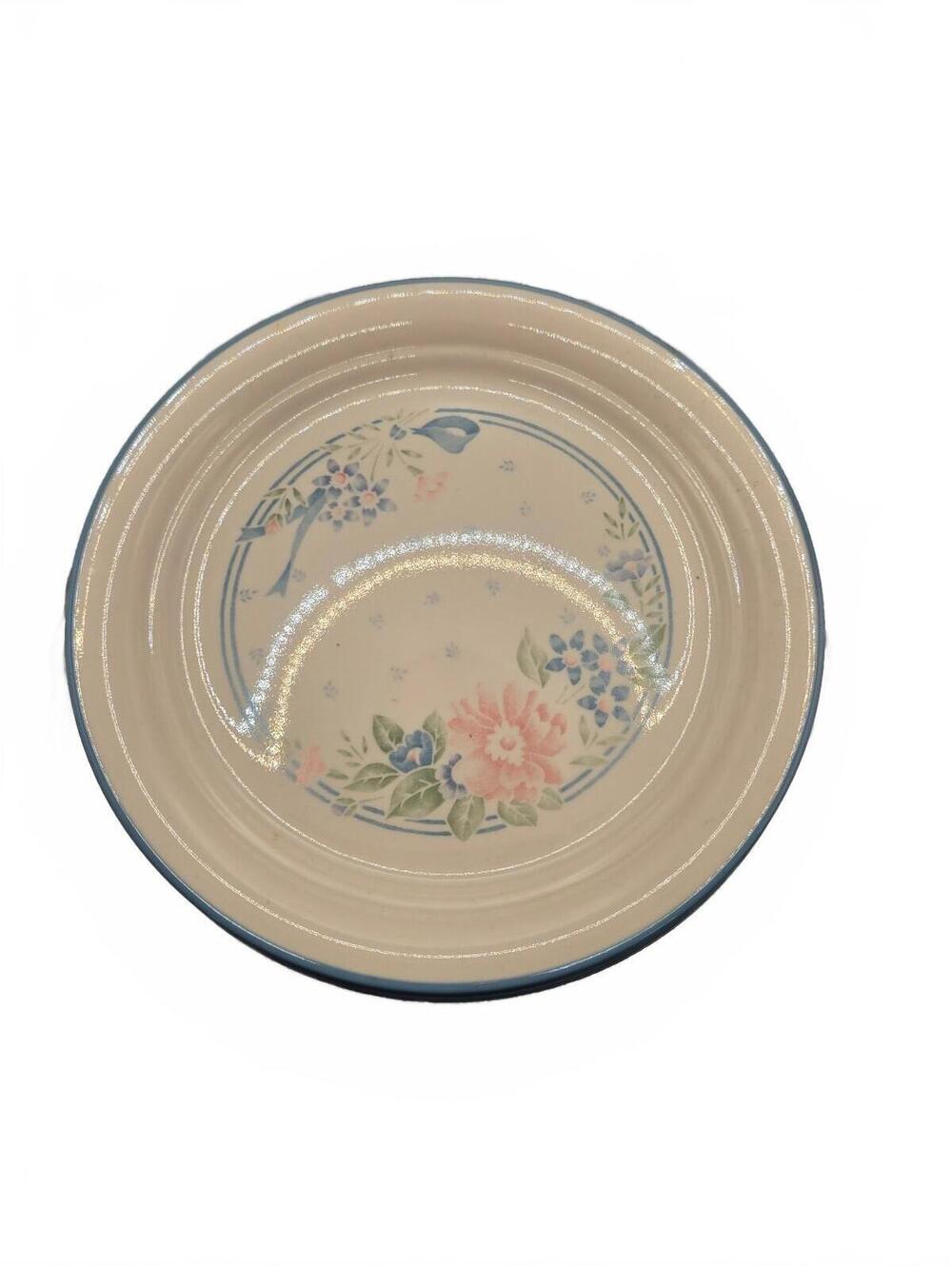 Set of 4 Vintage Corelle 8.25 inch Salad Plates, excellent